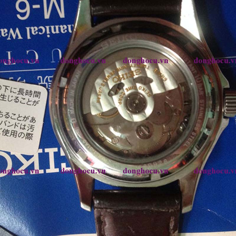 Đã bán )Mình muốn bán con đồng hồ seiko sarw 019