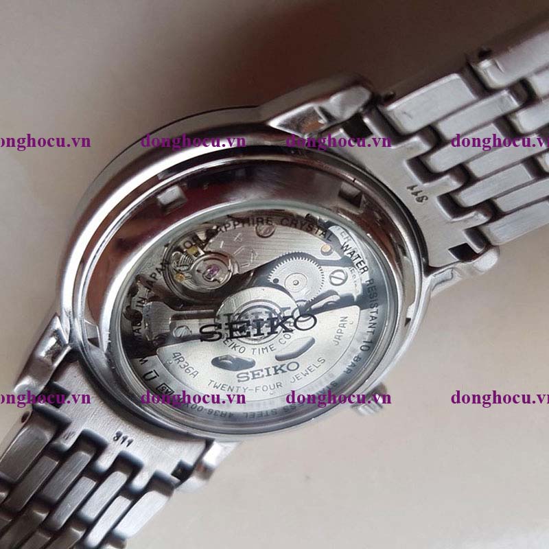 ĐÃ BÁN )Cần bán đồng hồ đeo tay Seiko presage sary 025